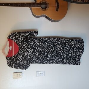 Size 16 Dressbarn Black and White Floral  Dress